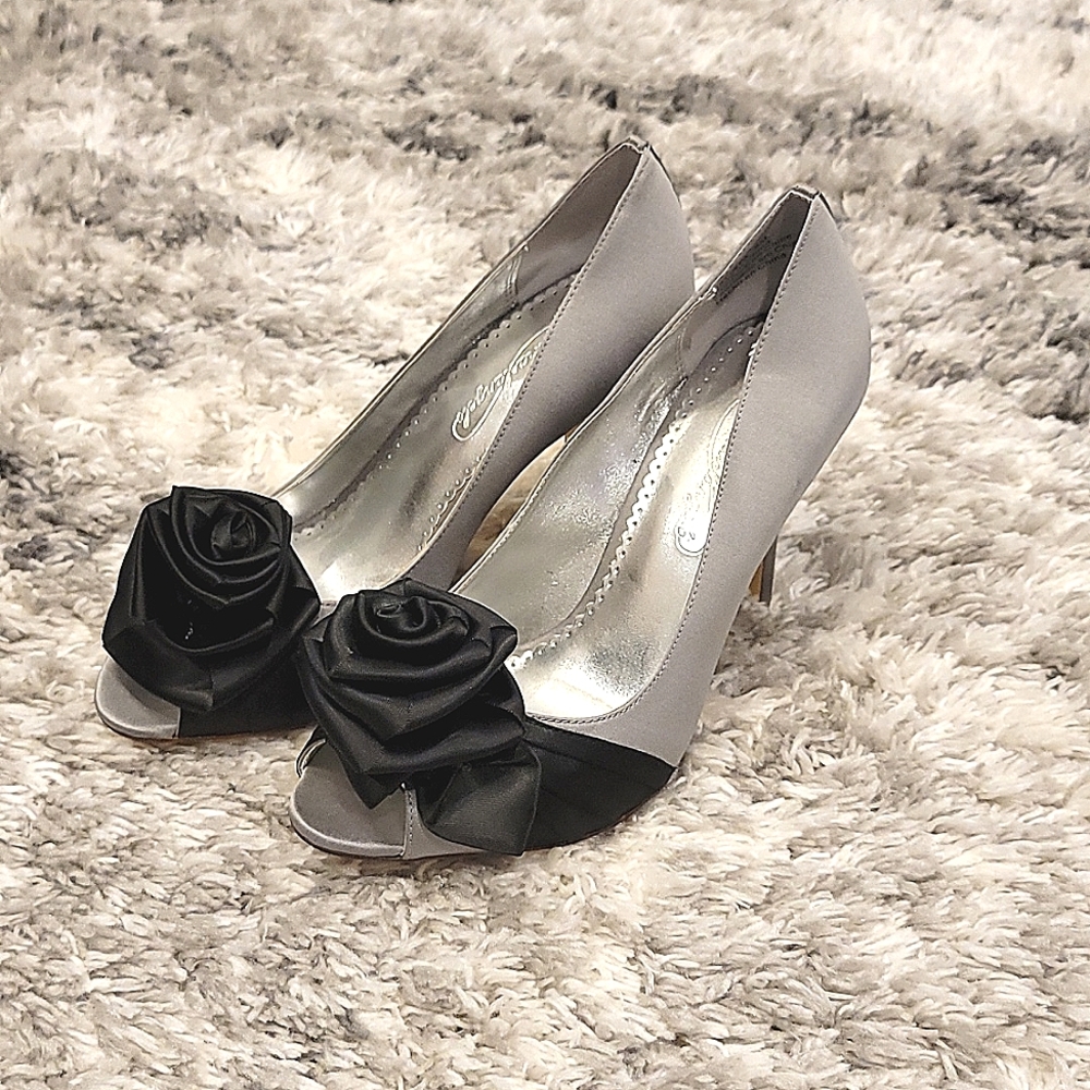 Michaelangelo Heels
